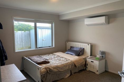 Photo of property in 41 Butterworth Crescent, Papamoa Beach, Papamoa, 3118