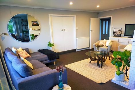 Photo of property in 68 Dowse Drive, Maungaraki, Lower Hutt, 5010