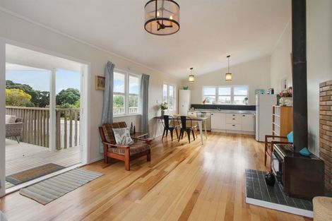 Photo of property in 17a Keven Road, Clarks Beach, Pukekohe, 2679