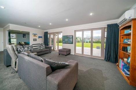 Photo of property in 41 Oak Tree Lane, Rolleston, 7614