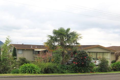 Photo of property in 20 Seaview Road, Otumoetai, Tauranga, 3110