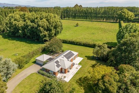 Photo of property in 533 Johns Road, Harewood, Christchurch, 8051