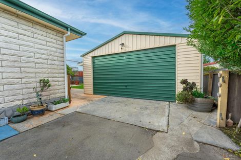 Photo of property in 19 Oxford Street, West End, Timaru, 7910