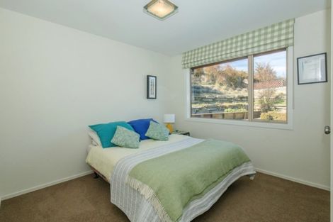 Photo of property in 18 Bevan Place, Wanaka, 9305