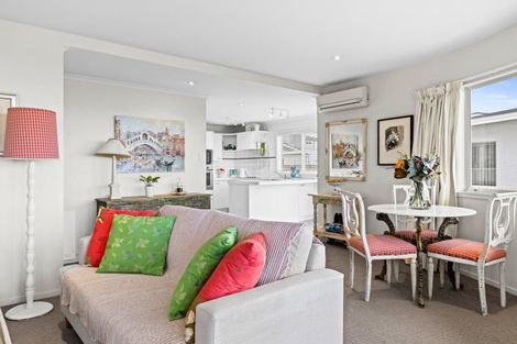 Photo of property in 1/40 The Esplanade, Westshore, Napier, 4110