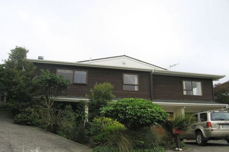 Photo of property in 5 Achilles Close, Tawa, Wellington, 5028
