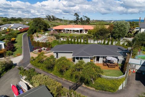 Photo of property in 109a Kaitemako Road, Welcome Bay, Tauranga, 3112