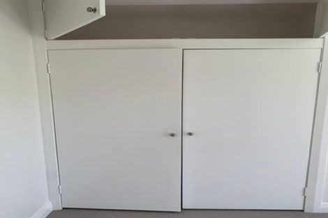 Photo of property in 15a Kellsmere Crescent, Island Bay, Wellington, 6023