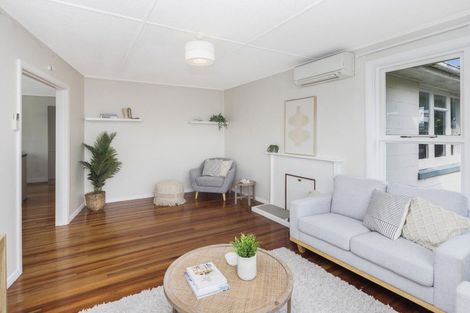 Photo of property in 142 Grahams Road, Burnside, Christchurch, 8053