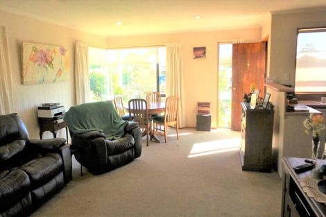 Photo of property in 29 Saint Leonards Road, Temuka, 7920