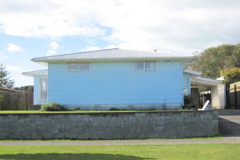 Photo of property in 15 Kinross Street, Levin, 5510