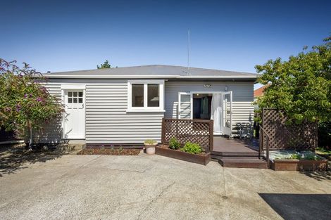 Photo of property in 59 Mcgregors Road, Bromley, Christchurch, 8062