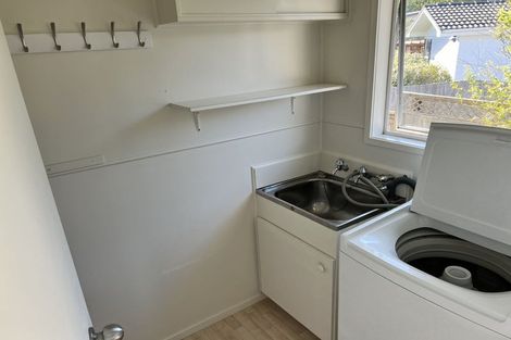 Photo of property in 18 Regency Place, Sunnynook, Auckland, 0632