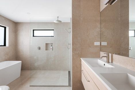 Photo of property in 156 Valley Road, Mount Maunganui, 3116