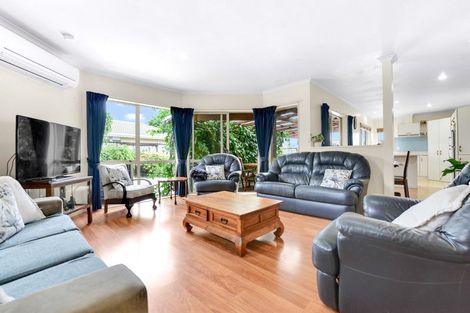 Photo of property in 45 Diomede Glade, Flagstaff, Hamilton, 3210