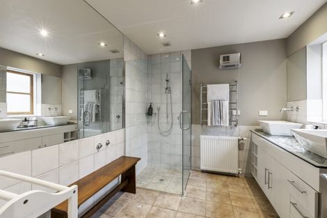Photo of property in 14 Anglesea Street, Arrowtown, 9302
