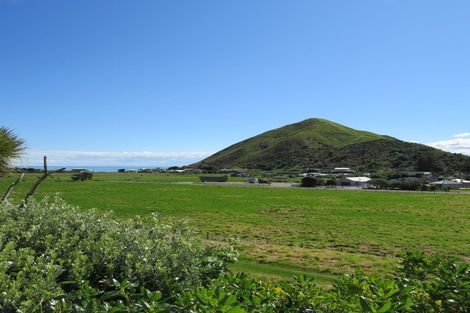 Photo of property in 47 Lochiel Street, Mahia, Nuhaka, 4198