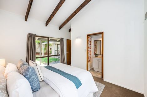 Photo of property in 24 Island View Terrace, Waikanae Beach, Waikanae, 5036