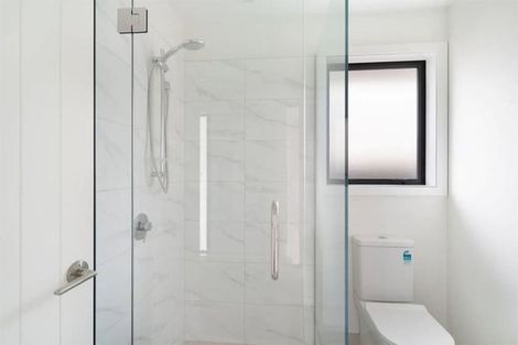 Photo of property in 11c Northcote Road, Northcote, Christchurch, 8052