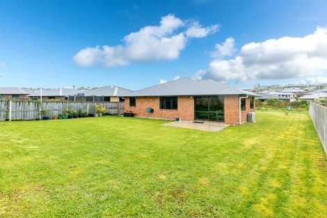 Photo of property in 8 Max Landing, Grandview Heights, Hamilton, 3200