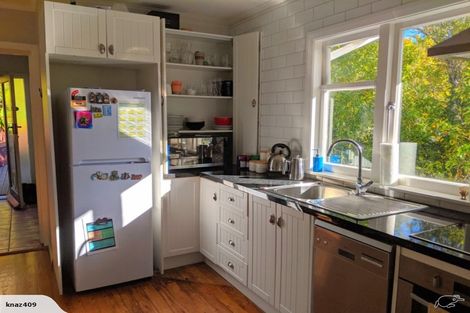 Photo of property in 58 Gordon Road, Plimmerton, Porirua, 5026