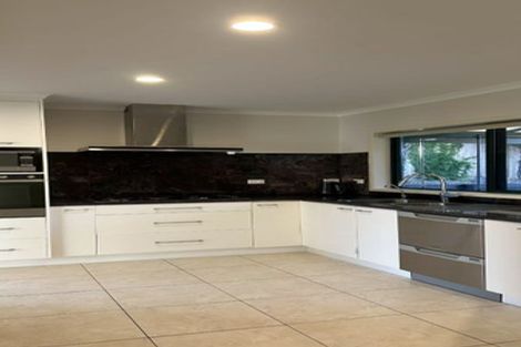 Photo of property in 3 Reinheimer Place, Flat Bush, Auckland, 2016