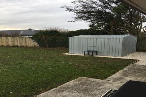 Photo of property in 35 Basingstoke Street, Aranui, Christchurch, 8061
