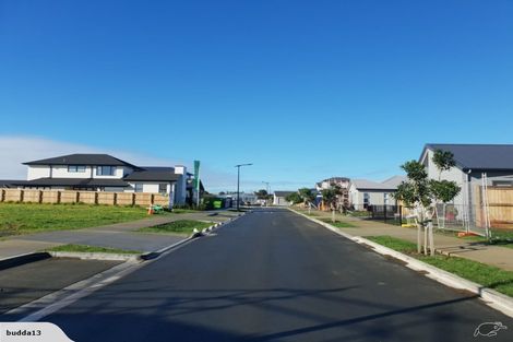 Photo of property in 8 Makete Crescent, Hobsonville, Auckland, 0618