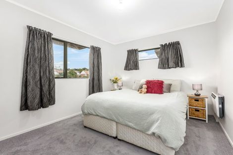 Photo of property in 16 Morere Street, Titahi Bay, Porirua, 5022