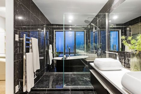 Photo of property in 5 Remuremu Street, Long Bay, Auckland, 0630