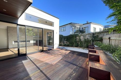 Photo of property in 20c Beach Road, Castor Bay, Auckland, 0620