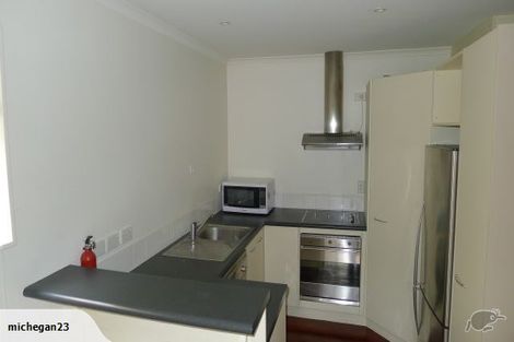 Photo of property in 25 Ballantrae Place, Thorndon, Wellington, 6011