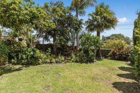 Photo of property in 12 Admiral Beatty Avenue, Mount Roskill, Auckland, 1041