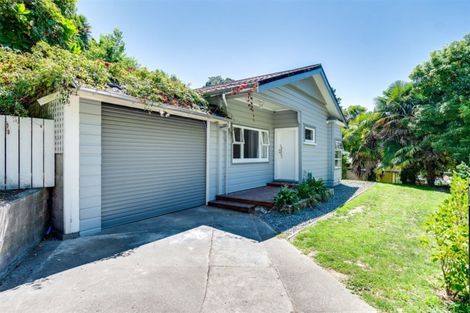 Photo of property in 30 Coote Road, Bluff Hill, Napier, 4110