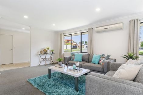 Photo of property in 83 Merriman Place, Pyes Pa, Tauranga, 3112