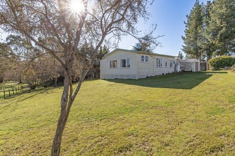 Photo of property in 48 Kenderdine Road, Elsthorpe, Otane, 4277