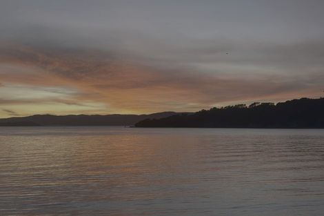 Photo of property in 62 Evans Bay Parade, Roseneath, Wellington, 6021