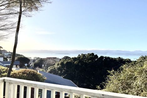 Photo of property in 1b Wadestown Road, Wadestown, Wellington, 6012