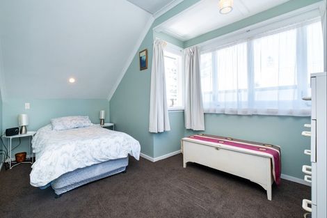 Photo of property in 17 Pukeko Place, Westshore, Napier, 4110