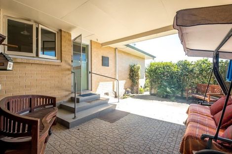 Photo of property in 10 Lowry Street, Waiau, 7332