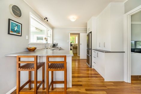 Photo of property in 65 Moeraki Road, Maoribank, Upper Hutt, 5018