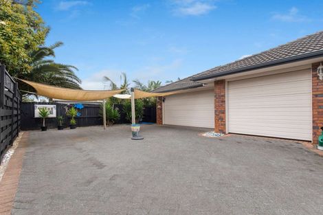 Photo of property in 152 Gravatt Road, Papamoa Beach, Papamoa, 3118