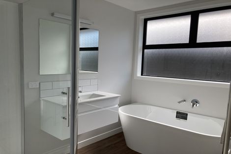 Photo of property in 6 Taylor Street, Cambridge, 3434