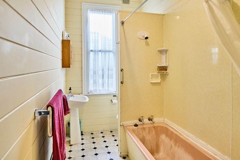 Photo of property in 63 Hutt Road, Petone, Lower Hutt, 5012