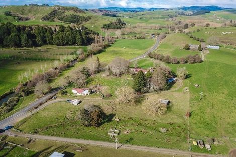 Photo of property in 1306 Wharepuhunga Road, Wharepuhunga, Te Awamutu, 3873