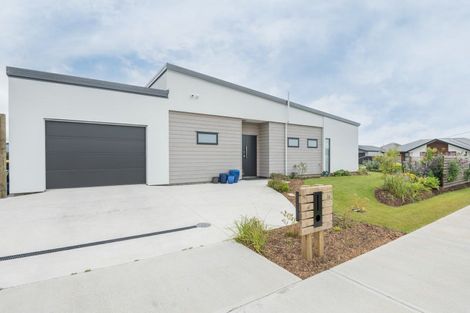 Photo of property in 16 Tana Pukekohatu Avenue, Motueka, 7120