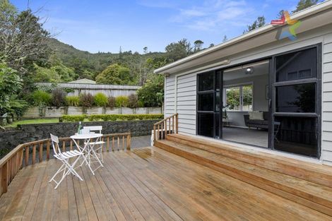 Photo of property in 26 Lowry Crescent, Stokes Valley, Lower Hutt, 5019