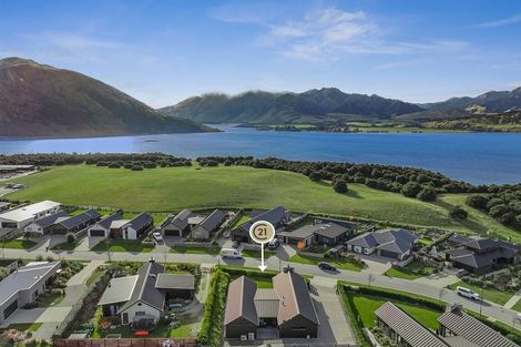 Photo of property in 72 Infinity Drive, Wanaka, 9305