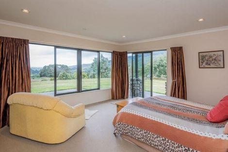 Photo of property in 94a Kaitawa Road, Hautere, Otaki, 5582