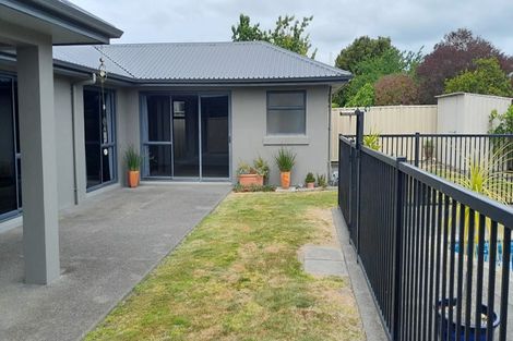 Photo of property in 4 Bourke Place, Havelock North, 4130